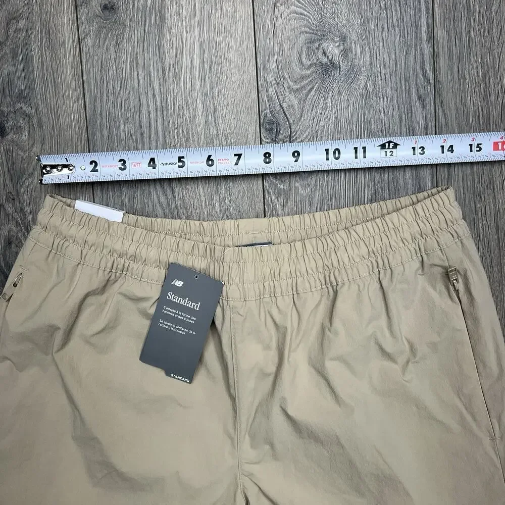 New Balance Shorts Size Medium Mens Light Brown Woven 5